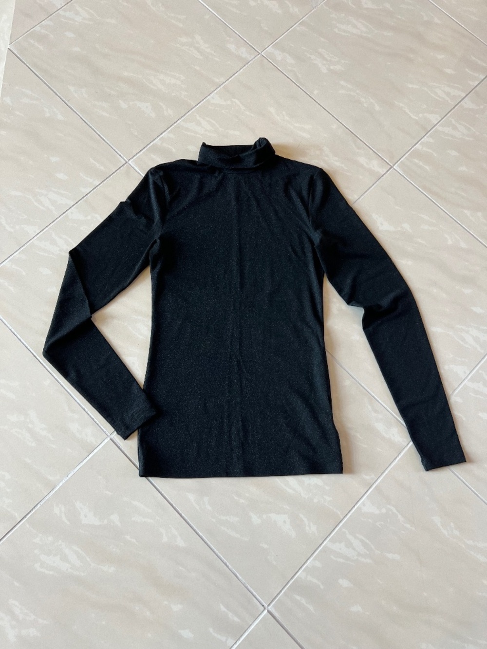 #2932 Halston Women's Shimmer Knit Turtle Neck Black Long Sleeve size Small